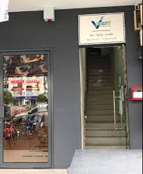 We do have tutors to teach professional paper like acca/ cima or even for law (llb) paper. Puchong Tuition Centre Services Puchong Co