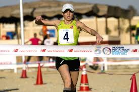 Composé de cinq sports traditionnels disputés sur une journée, le pentathlon moderne fait partie intégrante des jeux olympiques depuis 1912. Women S Final At The Uipm Union International De Pentathlon Moderne Modern Pentathlon World Cup 2