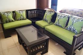 Kami disini memiliki desain kursi tamu jati dengan model minimalis sangat pas untuk ruang tamu minimalis anda, desain kursi tamu terbaru buatan kami yaitu kursi tamu mojokerto model sofa kayu jati minimalis dengan desain kursi tamu yang memiliki model sofa minimalis dimana kami desain dengan menggunakan dudukan busa polosan putih. 30 Contoh Desain Sofa Minimalis Modern Terbaru 2021 Rumahpedia