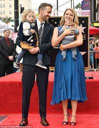 She has represented celebrities like kim kardashian, ryan reynolds, anna faris, jimmy iovine, maria shriver, and stevie wonder, but she maintains that divorce is the great equalizer — it terrifies everyone. Anna Faris Attends Ryan Reynold S Hollywood Walk Of Fame Ceremony Daily Mail Online