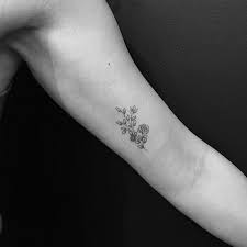 Tatuagens Incriveis Para Os Biceps In 2020 Inner Bicep Tattoo Bicep Tattoo Inner Arm Tattoo