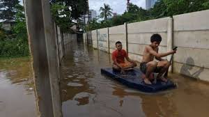 Sebagai contoh, apabila sistem pengairan terganggu,bencana alam boleh berlaku seperti banjir kilat. Virus Corona Banjir Dan Letusan Gunung Berapi Jadi Ancaman Nyata Di Tengah Wabah Pemerintah Masih Bahas Pembicaraan Awal Bbc News Indonesia
