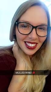 Jersey Shore's Deena Nicole Buckner is rocking a new color and cut for fall  🍁 https://buff.ly/0KcNKDQ