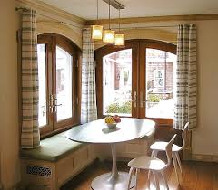 When there's limited space to move a chair in and out, a stationary seat is the better option. Reasons For Choosing Banquette Instead Of Chairs For Dining Rooms