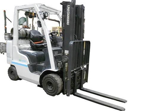 Hyster E50Z-36V Forklift