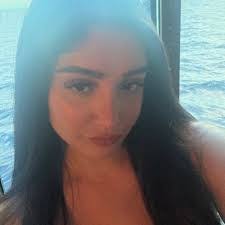 Marie Quezada's Instagram, Twitter & Facebook