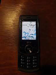 Staré LG GD330 plně funkční
