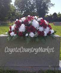 Beautiful handmade cemetery flowers made with your loved in mind. Pin On Cemetery Headstone Saddles Flowers