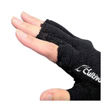 Vous pourrez trouver les articles des meilleures marques dans le catalogue gants homme de yoox. Gants Homme Owner Hiver