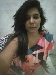 Chris Brown com suas filhas Lovely (1 ano) e Royalty (8 anos) e Diamond  (mãe da Lovely) na festinha de aniversário da caçula, que ocorreu ontem  (08).