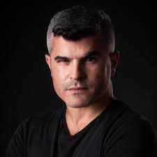 Flavio Ribeiro (@flavioribeiro)