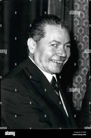 Ell hi-res stock photography and images