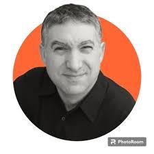 Sharon Mannino's Instagram, Twitter & Facebook