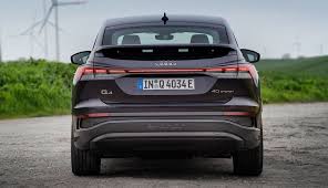 Starten sie jetzt ihre wunschkonfiguration. Elektro Audi Q4 E Tron Jetzt Mit Bis 534 Km Reichweite Ecomento De
