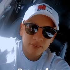 Jonathan Adrian (@jhonadry593)