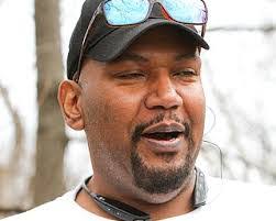 Chad Fender's Instagram, Twitter & Facebook