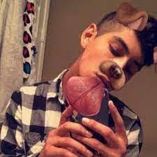 Damian Partida's Instagram, Twitter & Facebook