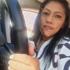 What restaurants in or near downtown Flagstaff can accommodate a large  group of 26 people for dinner?