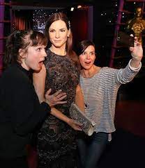 Her mother, helga bullock (née helga mathilde meyer), was a german opera singer. Sandra Bullock Madame Tussauds Wien
