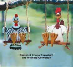Swinging Rooster And Chicken Patterns Wood Yard Art Chicken Pattern Chicken Crafts