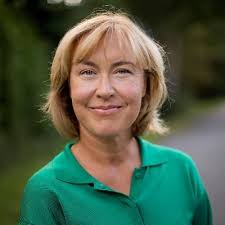 Julia Dahlgren (@Bredaker)