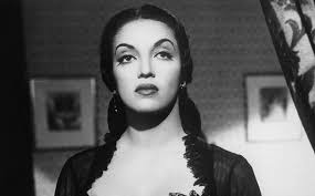 Vintage Lips and those High Arched Eyebrows from Katy Jurado - Vintage  Hairstyling