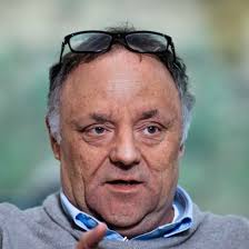 Onder hen ook viroloog marc van ranst (55): Strategic Conversation With Marc Van Ranst Virologist And Member Of The Group Of Experts For An Exit Strategy Friends Of Europe