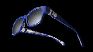 Colección One: Bugatti se alía con Larry Sands para lanzar su primera  colección de gafas.LOFF.IT