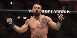 New conor mcgregor gear has arrived at the ufc 257 look ahead: Watch Ufc Fighter Mike Perry Uses Racial Slurs Throws Punches At Lubbock Texas Restaurant