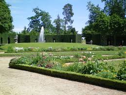 Jardin Du Grand Trianon Versailles