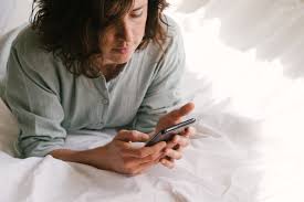 The closer you are to her, the more likely she is to start to like you. Finding Girls Looking For Sexting Buddies We Ve Got You Covered By Caitlyn Lowe Medium