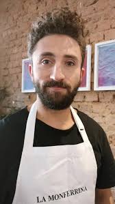 Tendencia // 🕊 Luto en la gastronomía 👩‍🍳 fallece la reconocida chef  #AnneBurrell a los 55 años.