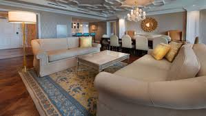 The grand floridian is located in the magic kingdom resort area and resembles the historic hotel outer building — 2 bedroom suite: Four Dvc Rooms You Must Try Iv Dvc Store Blog