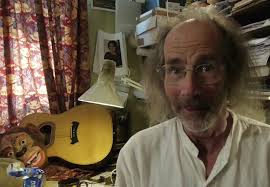 Doubts over non-investigation into the suicide of surreal musical/comedy  act The Amazing Mr Smith