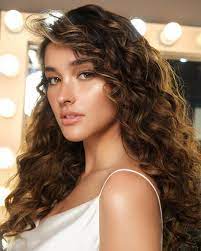 Liza Soberano Make It With You Curly Hair Styles Naturally Curly Hair Styles Liza Soberano