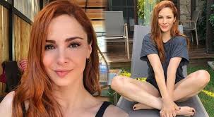 Mine Tugay bikinili pozuyla sosyal medyayı salladı