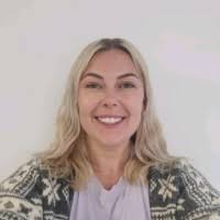 80+ perfiles de «Rasmussen»