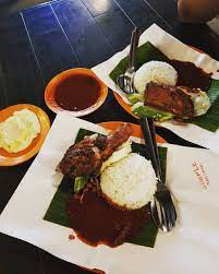 This popular supper time haunt sells seriously good nasi lemak. 8 Best Nasi Lemak Spots In Johor For All Foodies To Try Out Johor Foodie