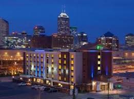 Stay in either dallas or fort worth and you would be about a half hour drive to six flags over texas or hurricane harbor take a look at the downtown dallas hotels with jacuzzi in room. The 10 Best Hotels With Jacuzzis In Indianapolis Usa Booking Com