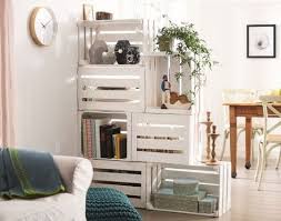 Raumteiler Ideen Selber Machen Diy Trennwand Raumtrenner Wohnzimmer Alte Kisten Malen Aufbewahren Stape Diy Raumteiler Raumteiler Ideen Raumteiler Selber Bauen