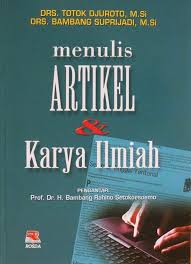 Agen pustaka atau penerbit sering kali mengharuskan para penulis untuk mengirimkan sinopsis karya yang mereka tulis. Menulis Artikel Dan Karya Ilmiah Resensi Buku Kompasiana Com