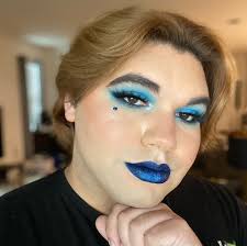 Autumn (@neodoesmakeup) • Threads, Say more