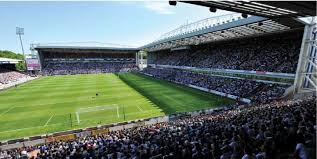 Disputa le sue partite casalinghe ad ewood park (31.367 posti). Blackburn Rovers F C Ewood Park Football Stadiums Blackburn Rovers Park