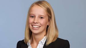 Wir sind dort zu hause, wo auch sie zu hause sind. Katharina Moderegger Im Vr Interview Uber Veranstaltungen Finanz Tipps