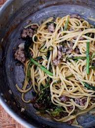 Delicious Sausage Linguine Jamie Oliver Recipes Recipe Jamie Oliver Recipes Pasta Recipes Italy Cooking