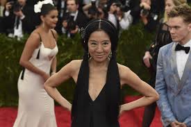 Vera wang is celebrating 30 years in business this season. Rags To Wedding Gown Riches How Vera Wang Turned One Bridal Design Into 400 Million Celebrity Net Worth