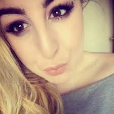 joanie lucy edge (@joanie_lucy)