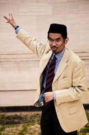 Jump to navigation jump to search. This Man Is The First Ever Malaysian Lecturer At Oxford University In Over 900 Years World Of Buzz