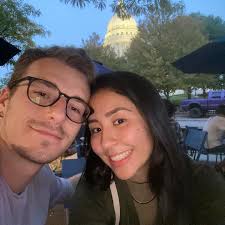 paramucchio Bon anniversaire ! Que ce nouveau cycle t'apporte de nombreuses  réalisations et des moments inoubliables avec Stéphanie. 💋 🙏💝🙏