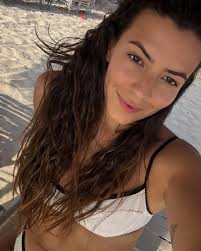 Alejandra Carrera (@alejandracarrera) • Instagram photos and videos